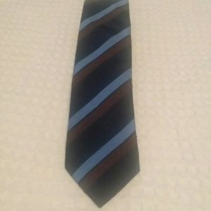 Charles Tyrwhitt Mens Textured Silk Tie